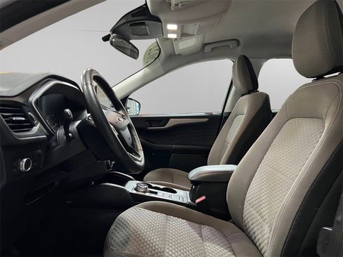 Used 2022 Ford Escape SE w/ Convenience Package image 24