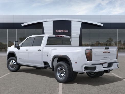 New 2026 GMC Sierra 3500 Denali Ultimate AWD/4WD image 3