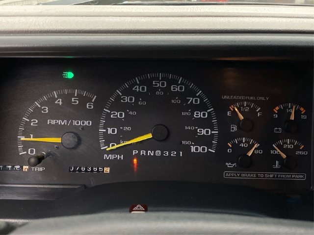 Used 1998 Chevrolet Silverado 3500 4x4 Extended Cab w/ Preferred Equipment Group 2 image 21