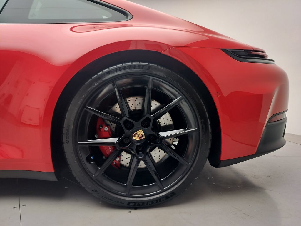 Certified 2026 Porsche 911 Carrera 4S w/ Premium Package AWD/4WD image 26