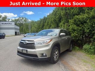 Used 2015 Toyota Highlander Plus AWD/4WD video 1
