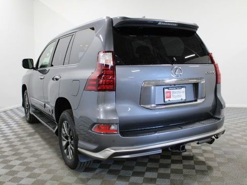 Used 2019 Lexus GX 460 Premium image 4