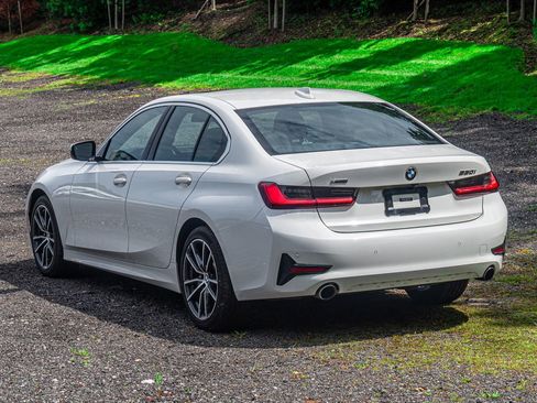 Used 2021 BMW 330i xDrive 330i xDrive w/ Convenience Package image 6