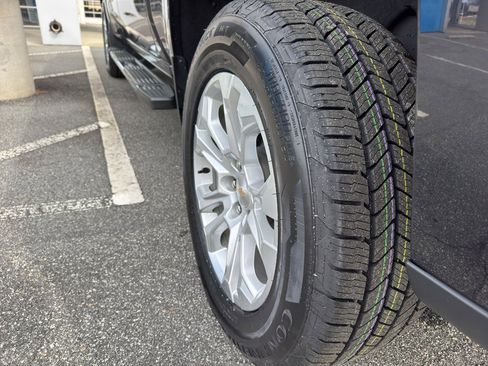 Used 2022 Chevrolet Silverado 1500 LTZ image 7