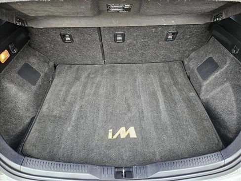 Used 2018 Toyota Corolla iM image 6