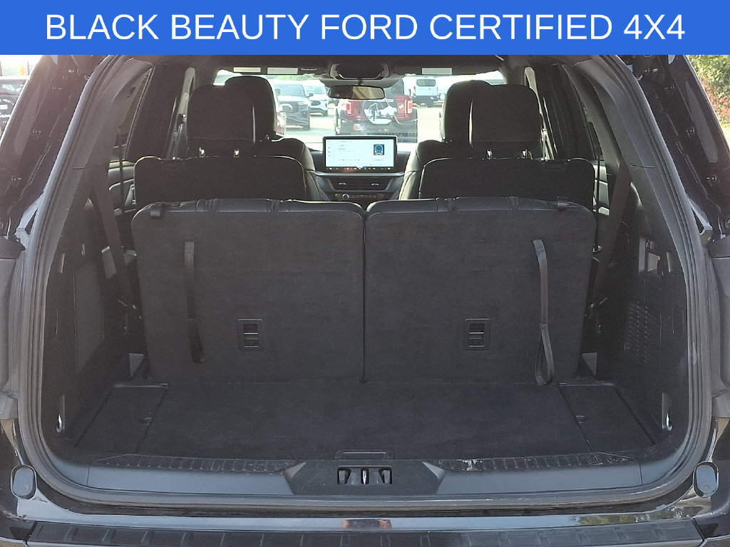 Used 2025 Ford Explorer ST-Line AWD/4WD image 29