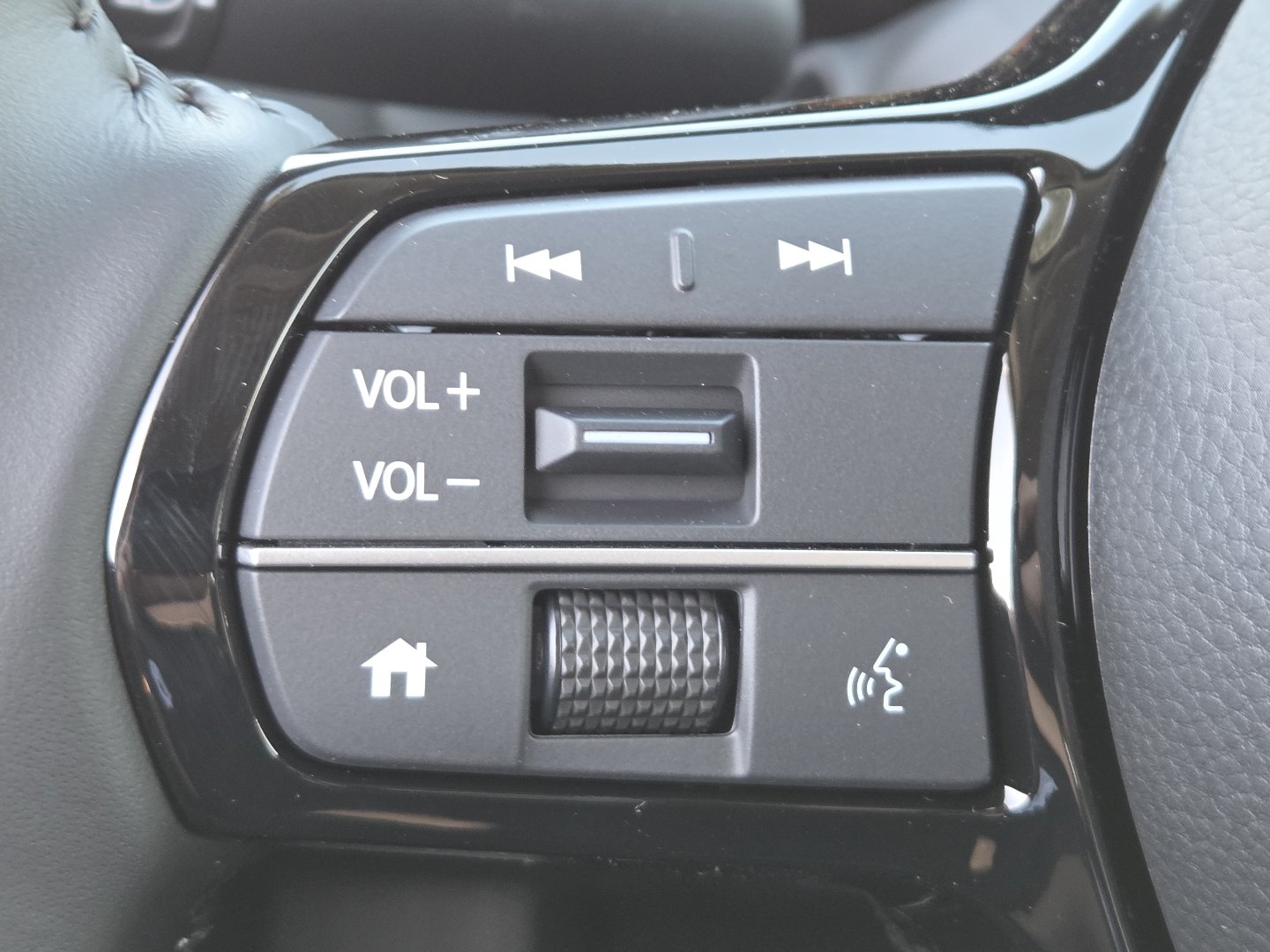 New 2027 Honda HR-V EX-L image 33