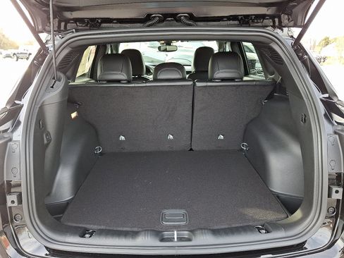 New 2026 Jeep Compass Limited image 21