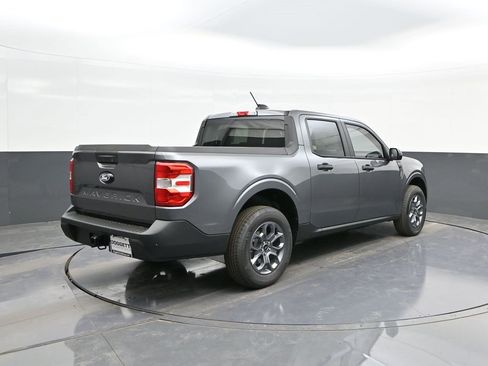 New 2025 Ford Maverick XLT w/ XLT Luxury Package image 11