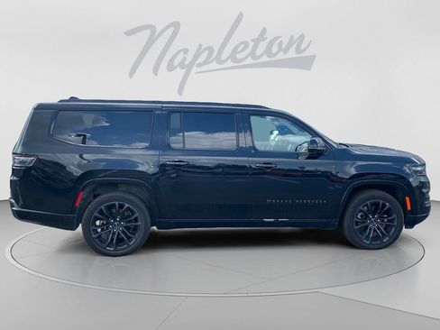Used 2024 Jeep Grand Wagoneer L Series II w/ Quick Order Packagew 28T AWD/4WD image 9