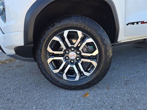 Certified 2024 GMC Canyon AT4 w/ Canyon Safety Plus Package image 31