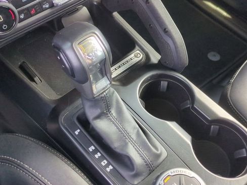 Used 2025 Ford Bronco Badlands AWD/4WD image 27