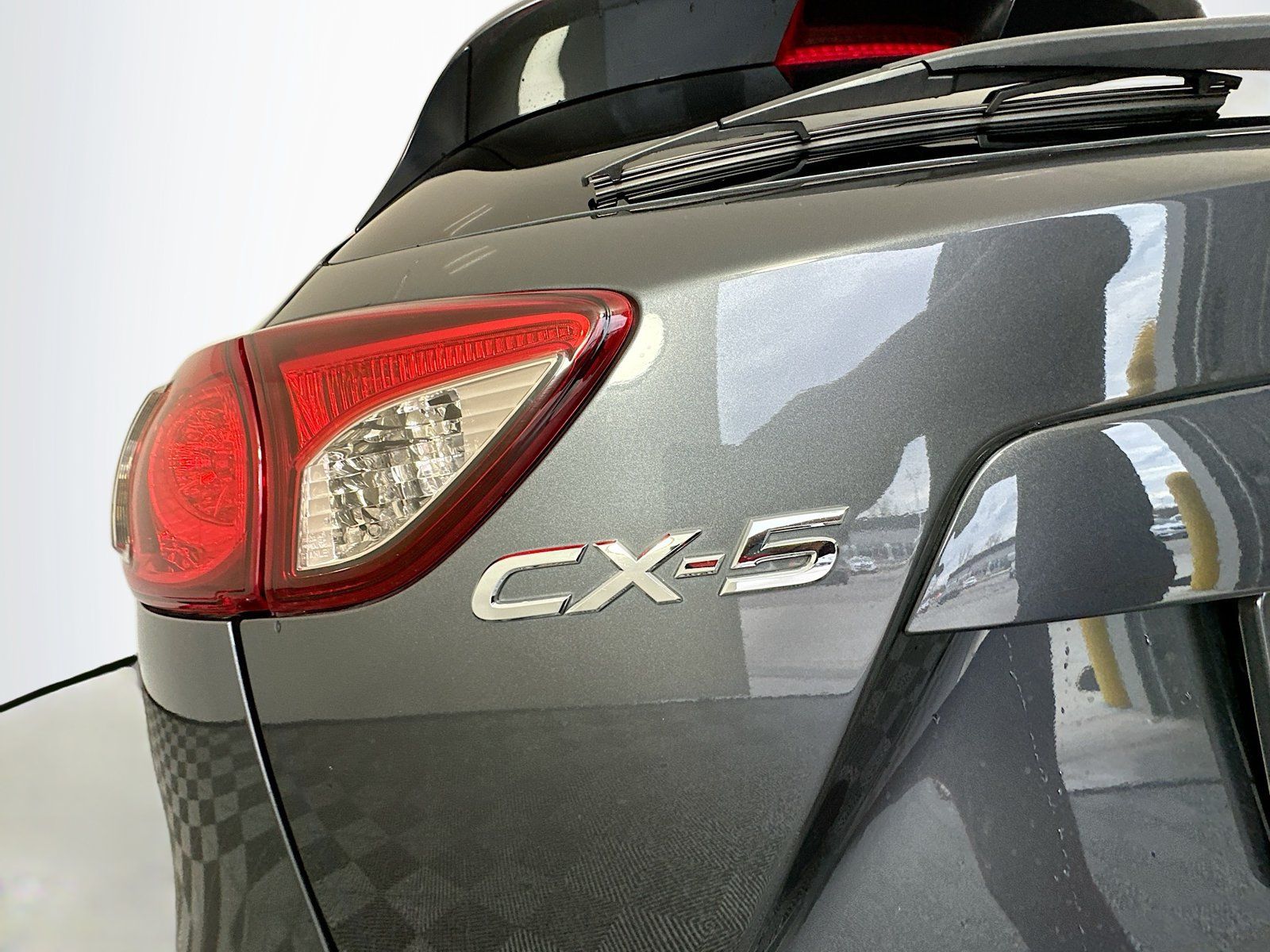 Used 2016 MAZDA CX-5 Touring w/ Bose/Moonroof Package FWD image 35