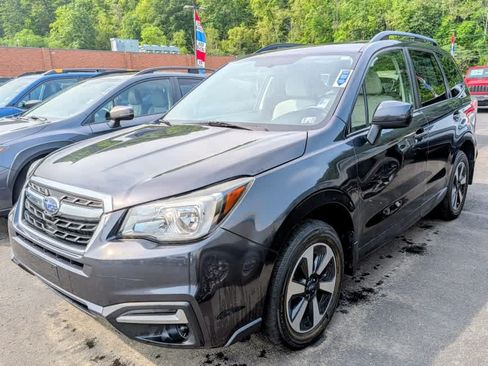 Used 2017 Subaru Forester 2.5i Premium w/ All-Weather Package AWD/4WD image 3