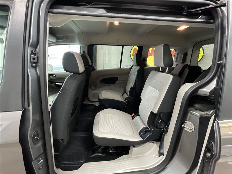 Used 2022 Ford Transit Connect XLT FWD image 19