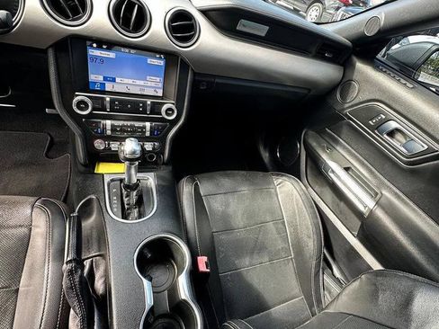 Used 2019 Ford Mustang Premium RWD image 9