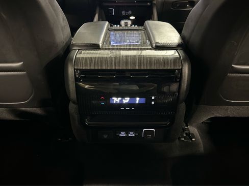 Used 2022 Jeep Wagoneer Series II image 41