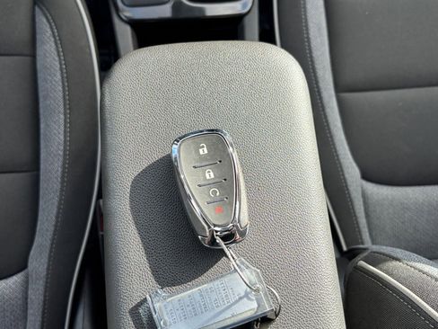 Used 2025 Chevrolet TrailBlazer LT w/ Driver Confidence Package image 22