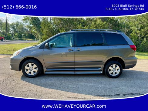 Used 2004 Toyota Sienna CE FWD image 3