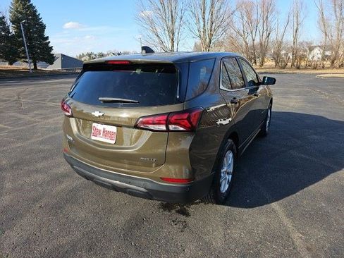 Used 2024 Chevrolet Equinox LT AWD/4WD image 6