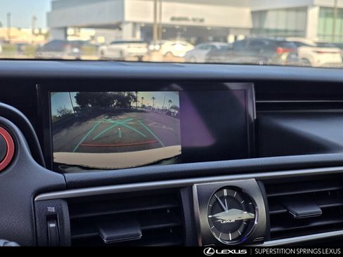 Used 2018 Lexus IS 300 image 17