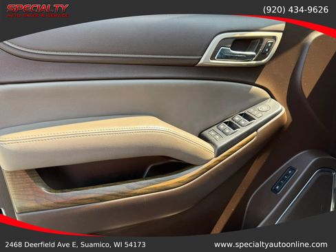 Used 2018 GMC Yukon Denali w/ Denali Ultimate Package AWD/4WD image 43