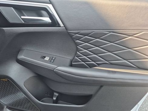 New 2026 Mitsubishi Outlander SEL Black Edition FWD image 36