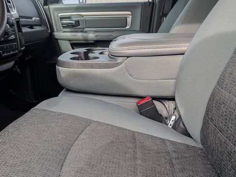 Used 2018 RAM 1500 Big Horn AWD/4WD image 25