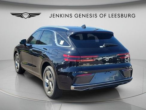 Used 2026 Genesis GV70 2.5T Advanced w/ G1 Accessory Package AWD/4WD image 6