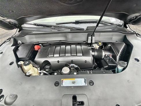 Used 2017 Buick Enclave Premium w/ Enclave Tuscan Edition image 29