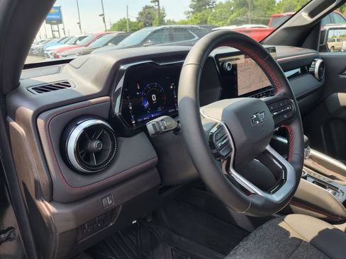 Certified 2023 Chevrolet Colorado Z71 w/ Z71 Convenience Package 2 AWD/4WD image 23