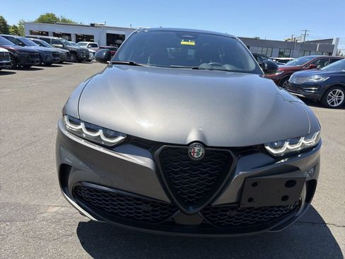 Used 2024 Alfa Romeo Tonale Veloce AWD/4WD image 8