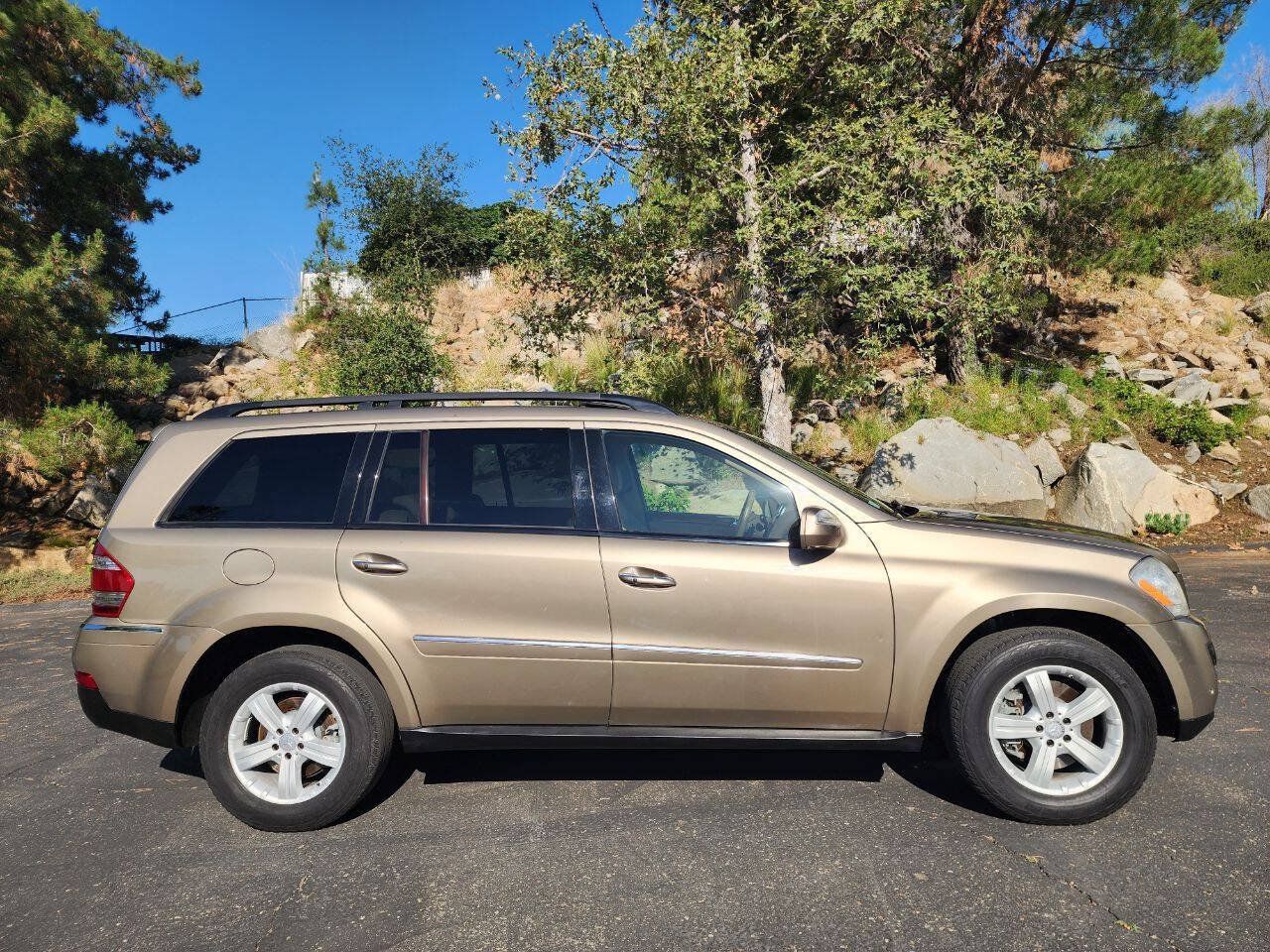 Used 2009 Mercedes-Benz GL 450 4MATIC image 6