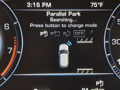 Used 2015 Land Rover Range Rover Long Wheelbase Autobiography image 13