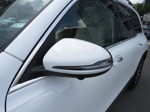 Certified 2020 Mercedes-Benz GLB 250 4MATIC image 22