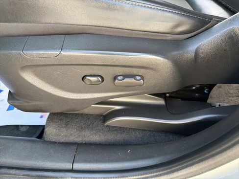 Used 2020 Buick Encore Preferred w/ Safety Package AWD/4WD image 22