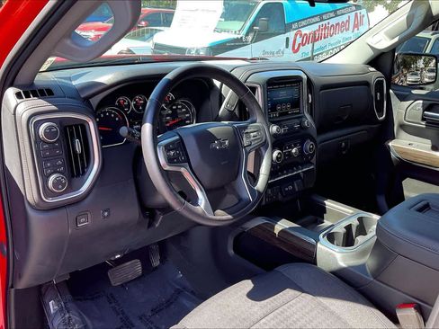 Used 2021 Chevrolet Silverado 1500 LT Trail Boss image 14