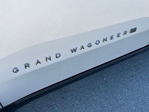 New 2025 Jeep Grand Wagoneer Series II w/ Quick Order Packagew 28T image 55