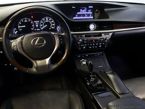 Used 2013 Lexus ES 350 w/ Luxury Pkg FWD image 15