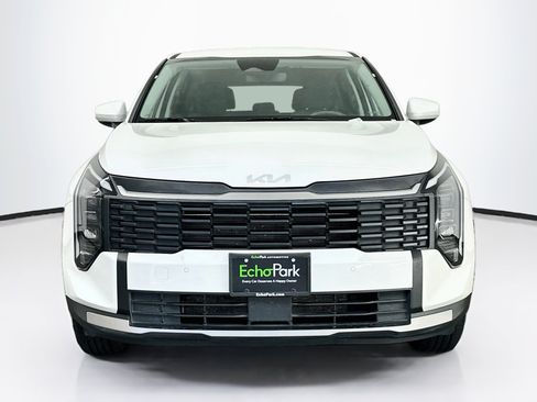 Used 2026 Kia Sportage LX AWD/4WD image 2