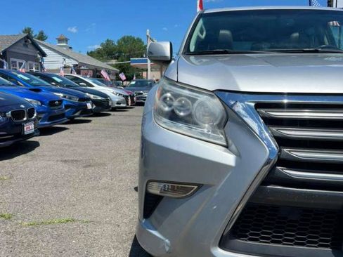 Used 2014 Lexus GX 460 AWD/4WD image 2