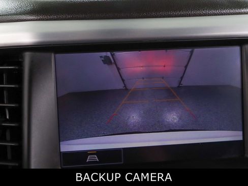 Used 2023 GMC Acadia SLT image 19