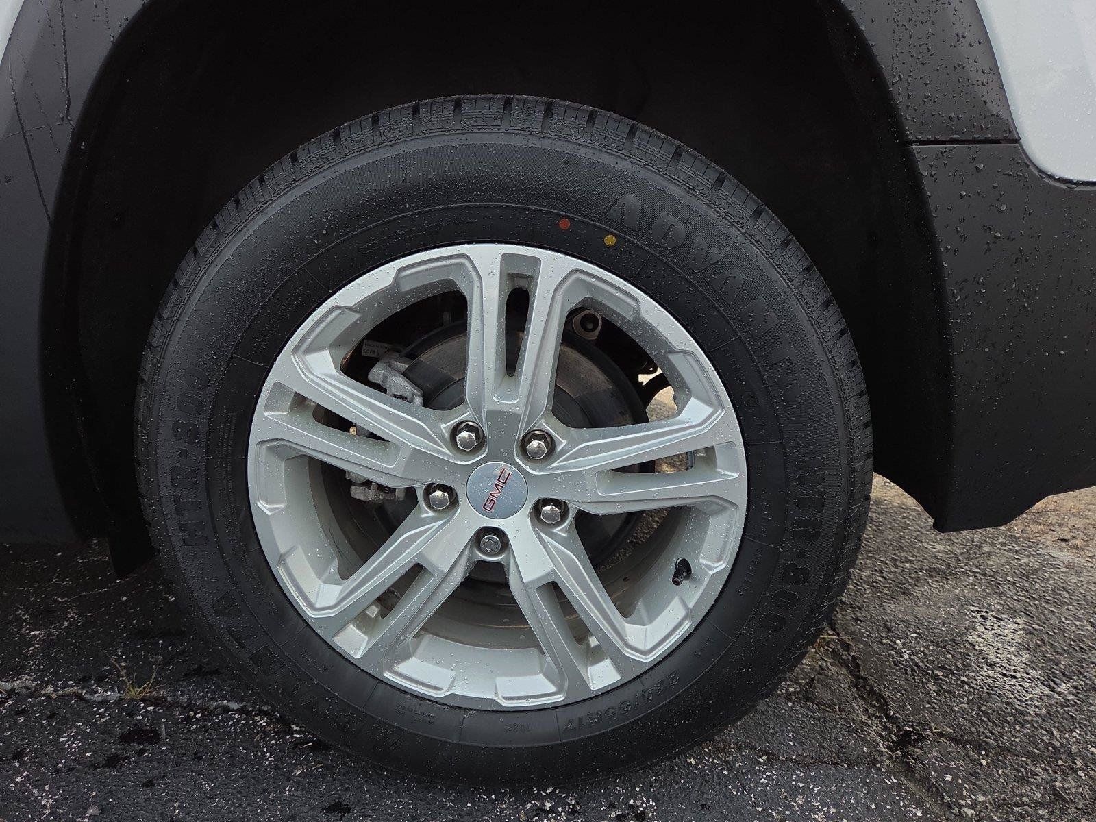 Used 2023 GMC Terrain SLE w/ Driver Convenience Package AWD/4WD image 25