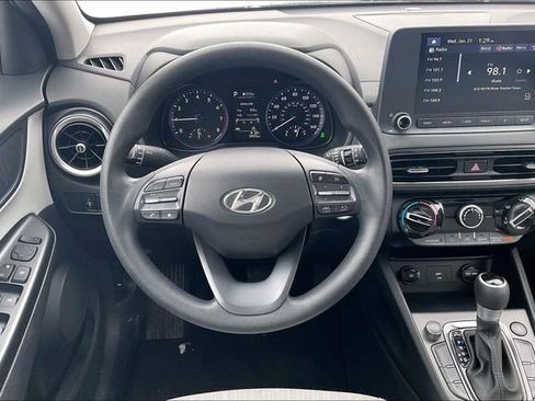 Certified 2023 Hyundai Kona SEL image 6
