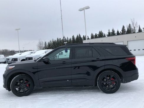 Used 2020 Ford Explorer ST w/ ST Street Pack image 24