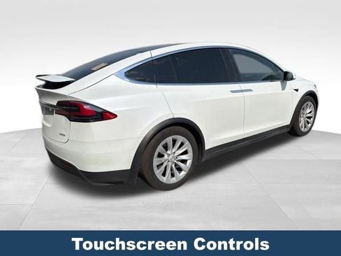 Used 2017 Tesla Model X 100D image 6