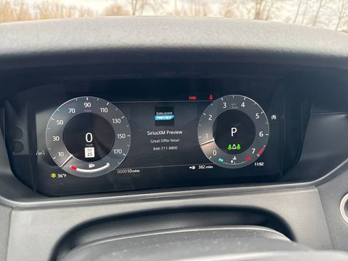 New 2026 Land Rover Range Rover Velar S image 24