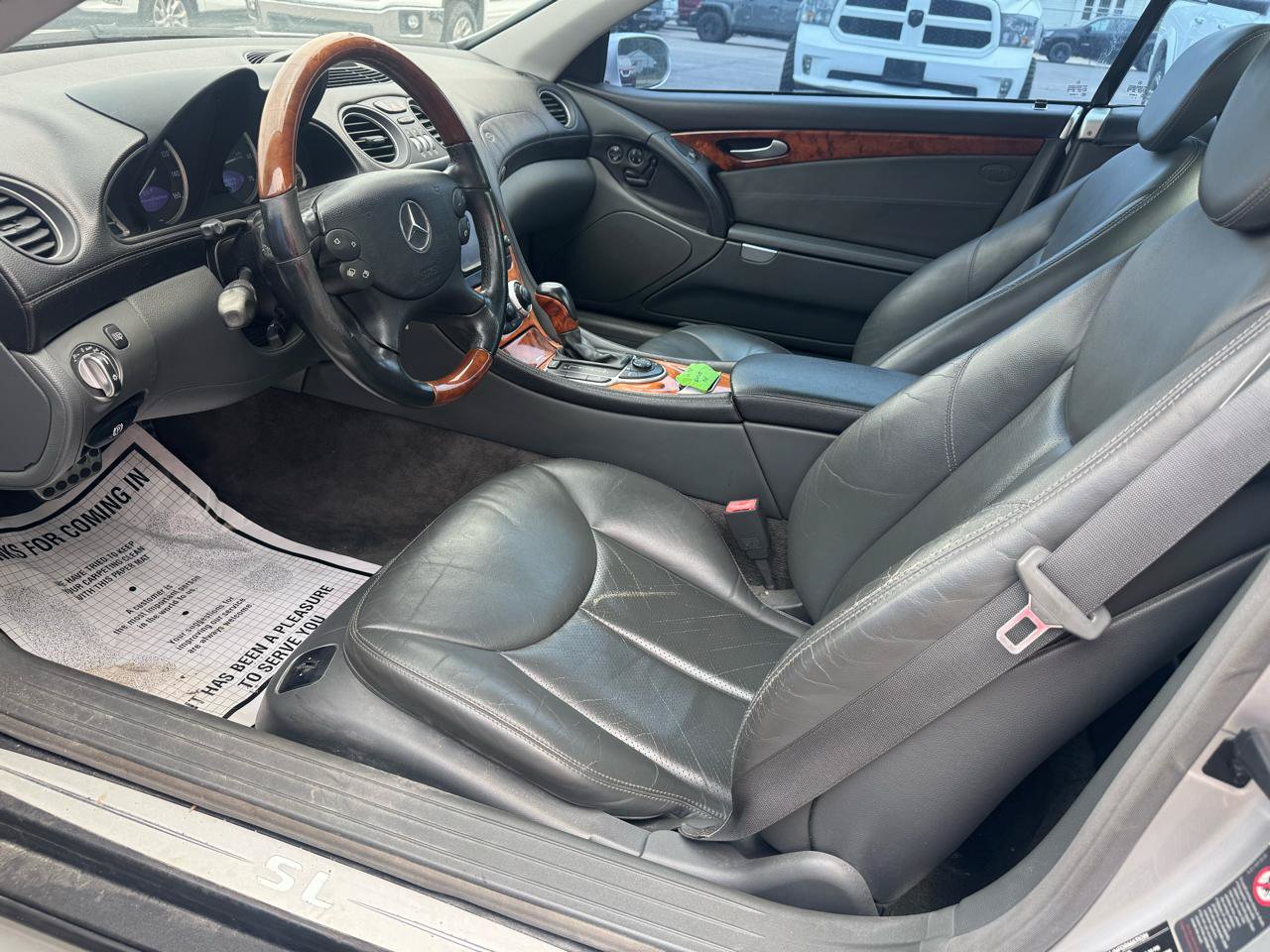 Used 2004 Mercedes-Benz SL 500 image 9