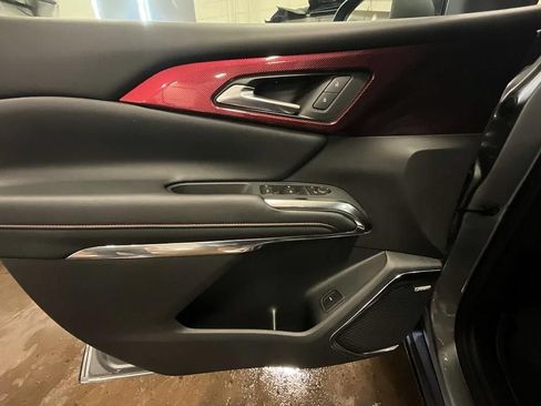 New 2026 Chevrolet Traverse Z71 w/ Enhanced Driving Package AWD/4WD image 16