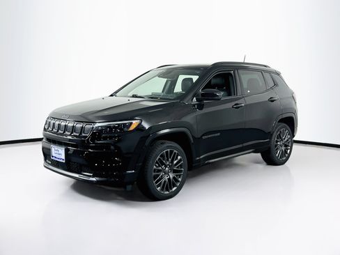 Used 2022 Jeep Compass High Altitude AWD/4WD image 1